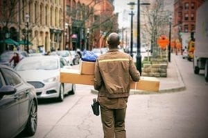 6 Holiday Ecommerce Shipping Mistakes to Avoid