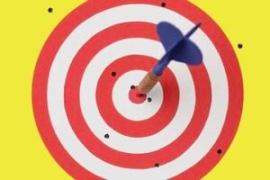 Screenshot of the "target" graphic from cover of "Reset"