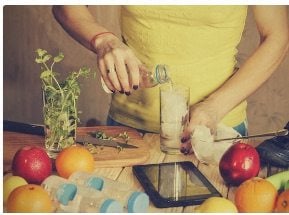 Using Supporting Content to Build Loyal Customers, Authority